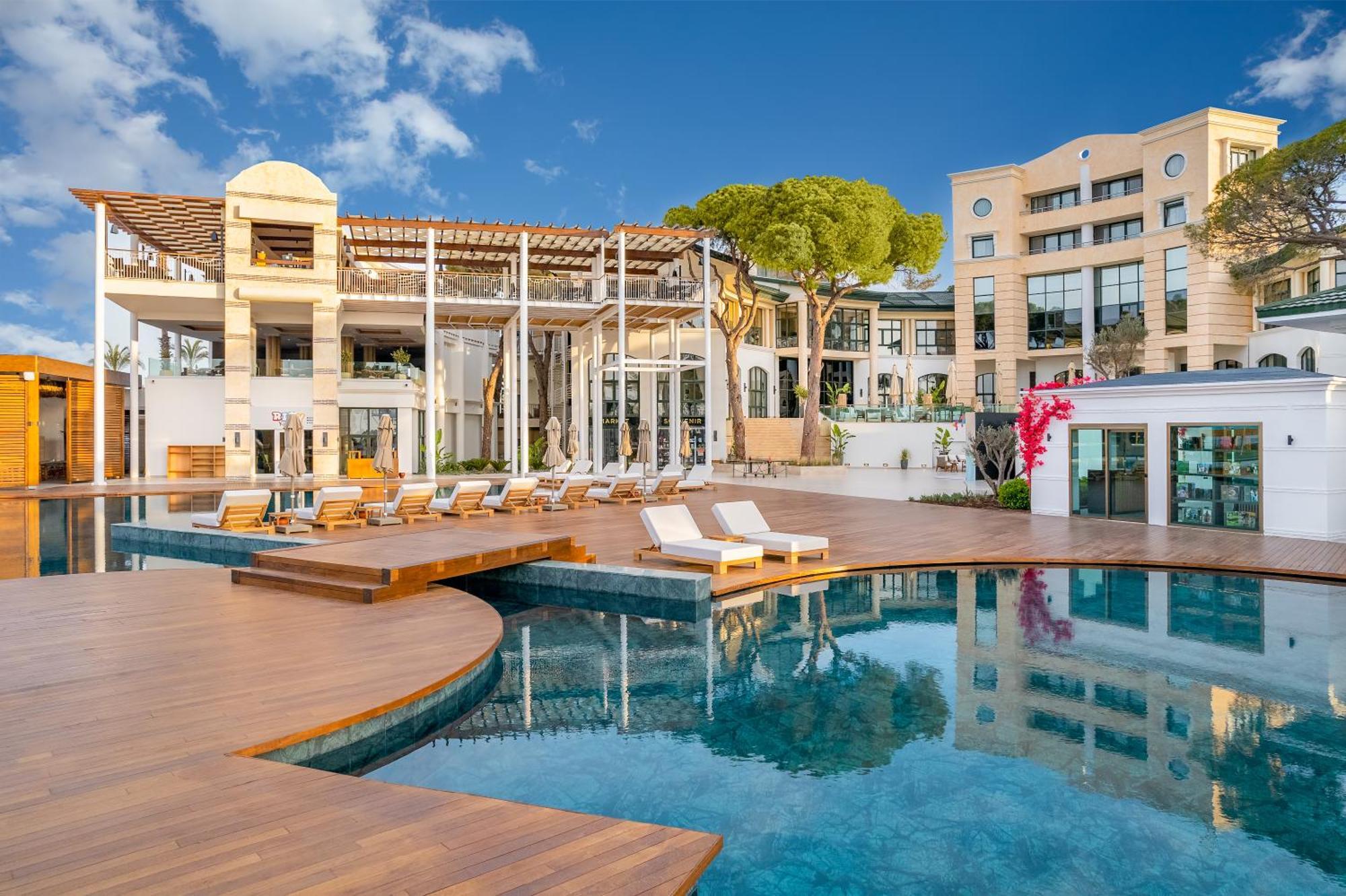 Rixos Park Belek - The Land Of Legends Access Hotel Bagian luar foto